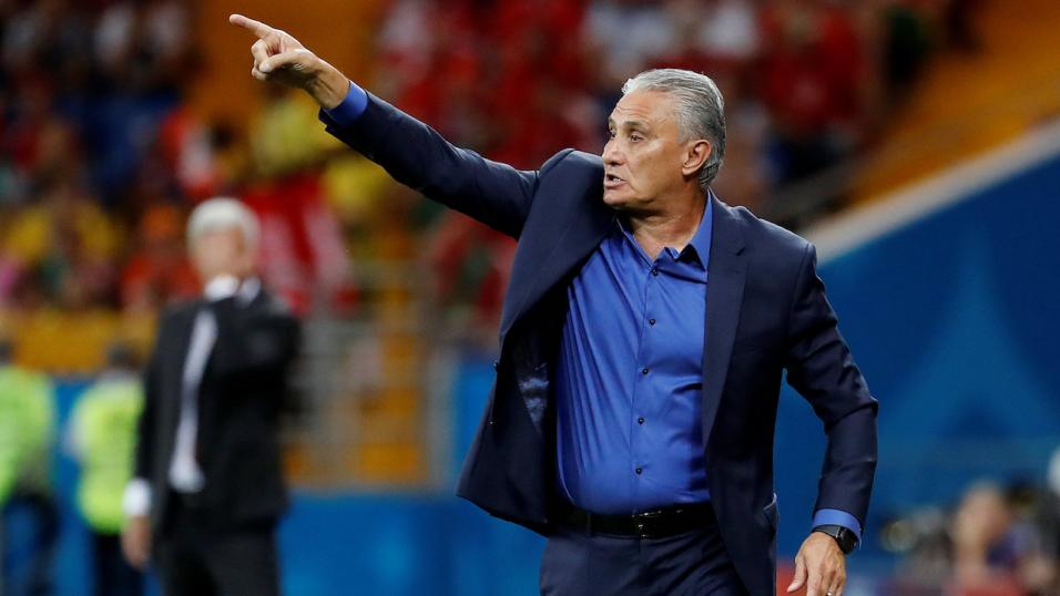 Brazil win but old questions of mental focus persist